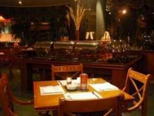 סוראבאיה Weta International Hotel מראה חיצוני תמונה
