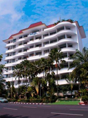 סוראבאיה Weta International Hotel מראה חיצוני תמונה