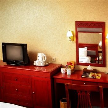 סוראבאיה Weta International Hotel מראה חיצוני תמונה